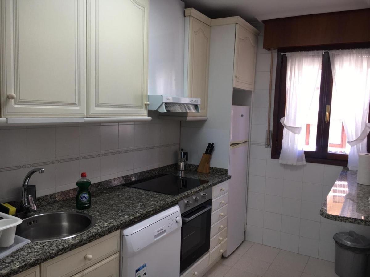 Chalet En Laredo Cerca De La Playa. Villa Екстериор снимка