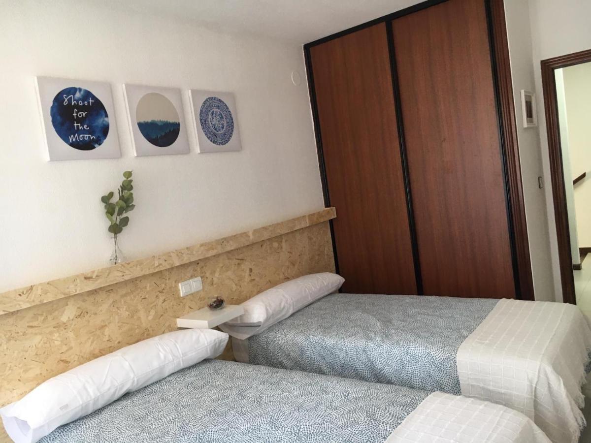Chalet En Laredo Cerca De La Playa. Villa Екстериор снимка