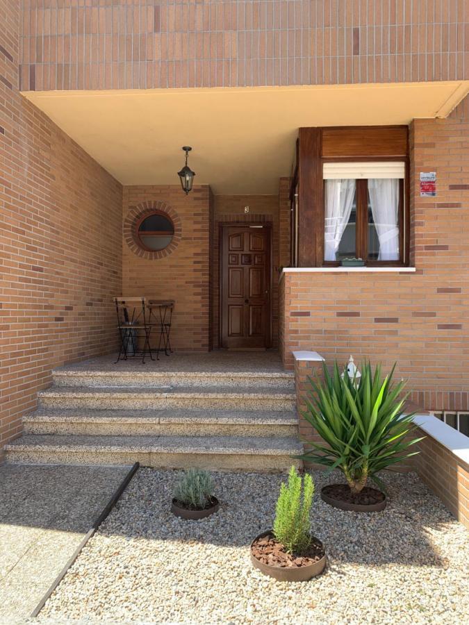 Chalet En Laredo Cerca De La Playa. Villa Екстериор снимка